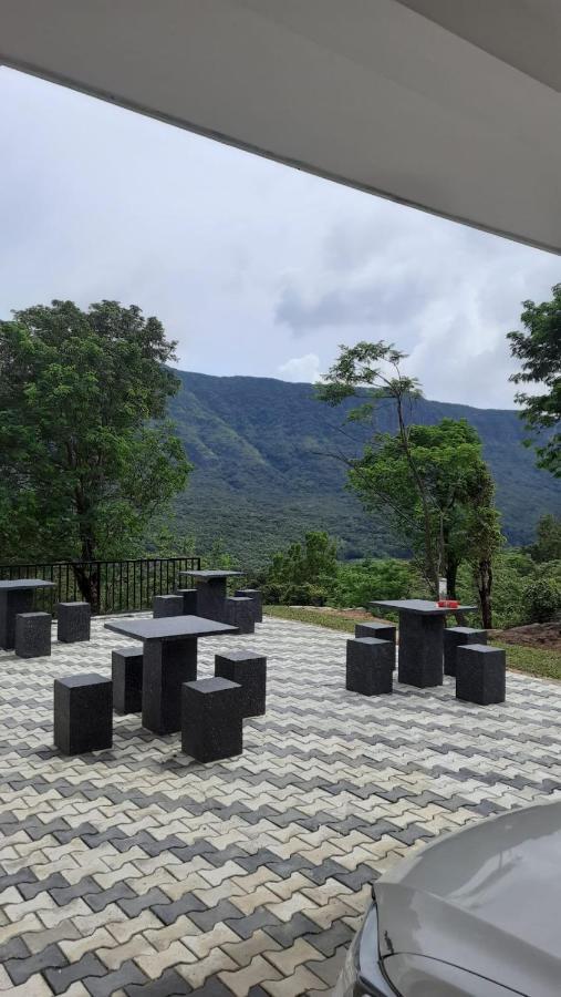Crystal Riverston Deck Matale Exterior photo